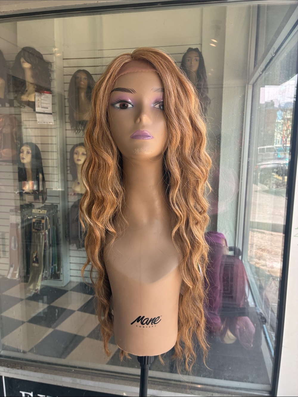Long Wavy Wig - Honey Blonde